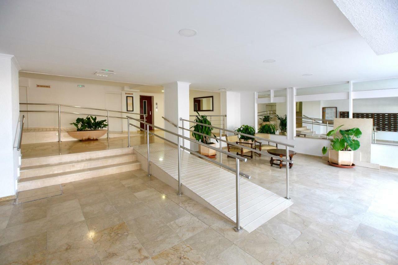 Al-ándalus Boutique By Madflats Collection * Torremolinos